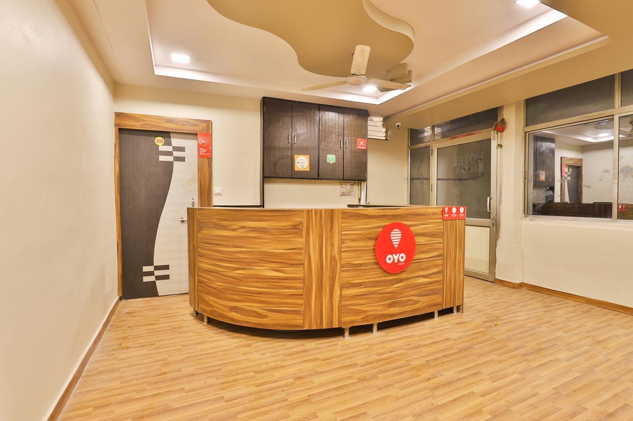 אחמדאבאד Oyo 11427 Hotel Kalyan מראה חיצוני תמונה