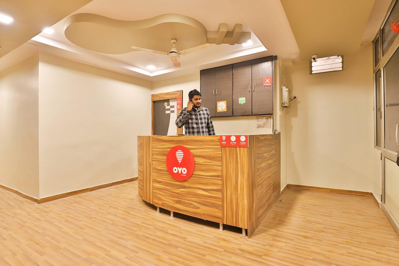 אחמדאבאד Oyo 11427 Hotel Kalyan מראה חיצוני תמונה